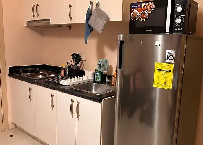 The Essential 2 Bedroom At Sm Jazz Makati 100 Mbps * Manila